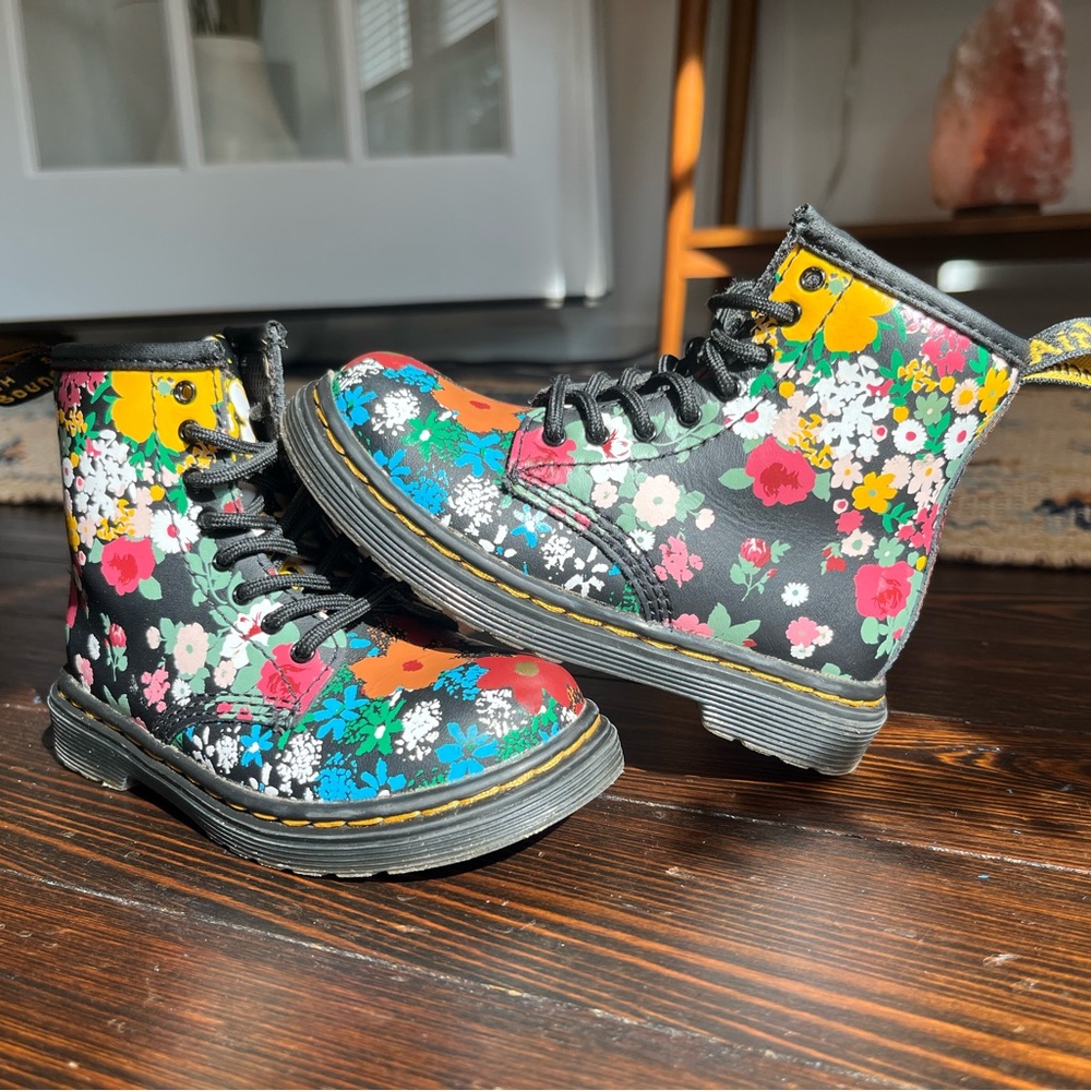 Black and floral print Dr. Martens. Toddler size 8c.